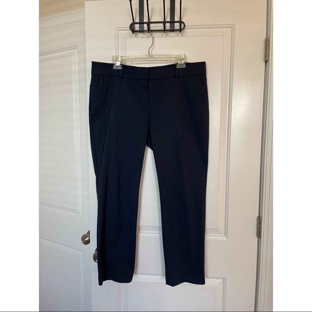Ann Taylor navy blue cropped trousers size 14 thick nice material with back seam